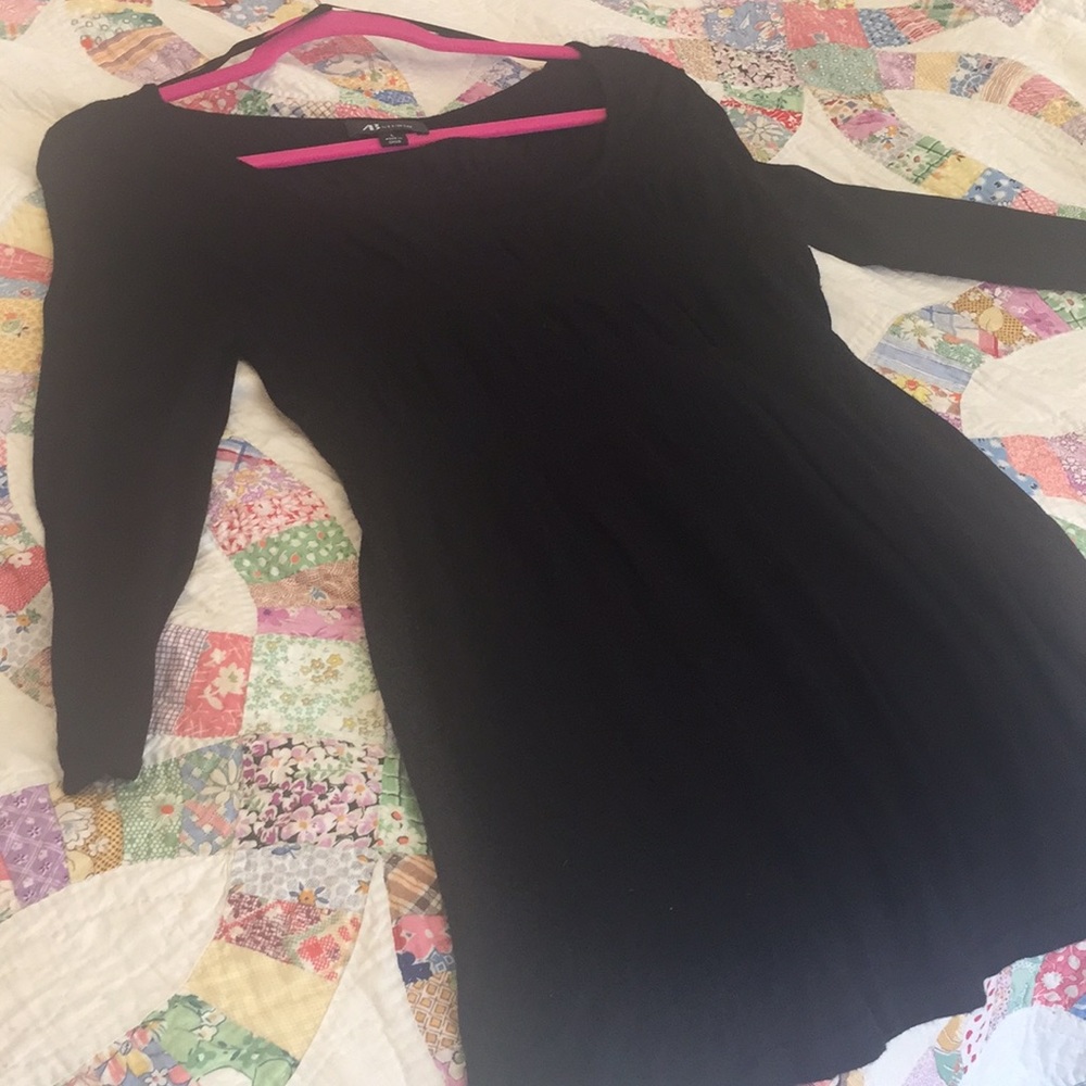 EUC ABStudio smocked tunic sweater